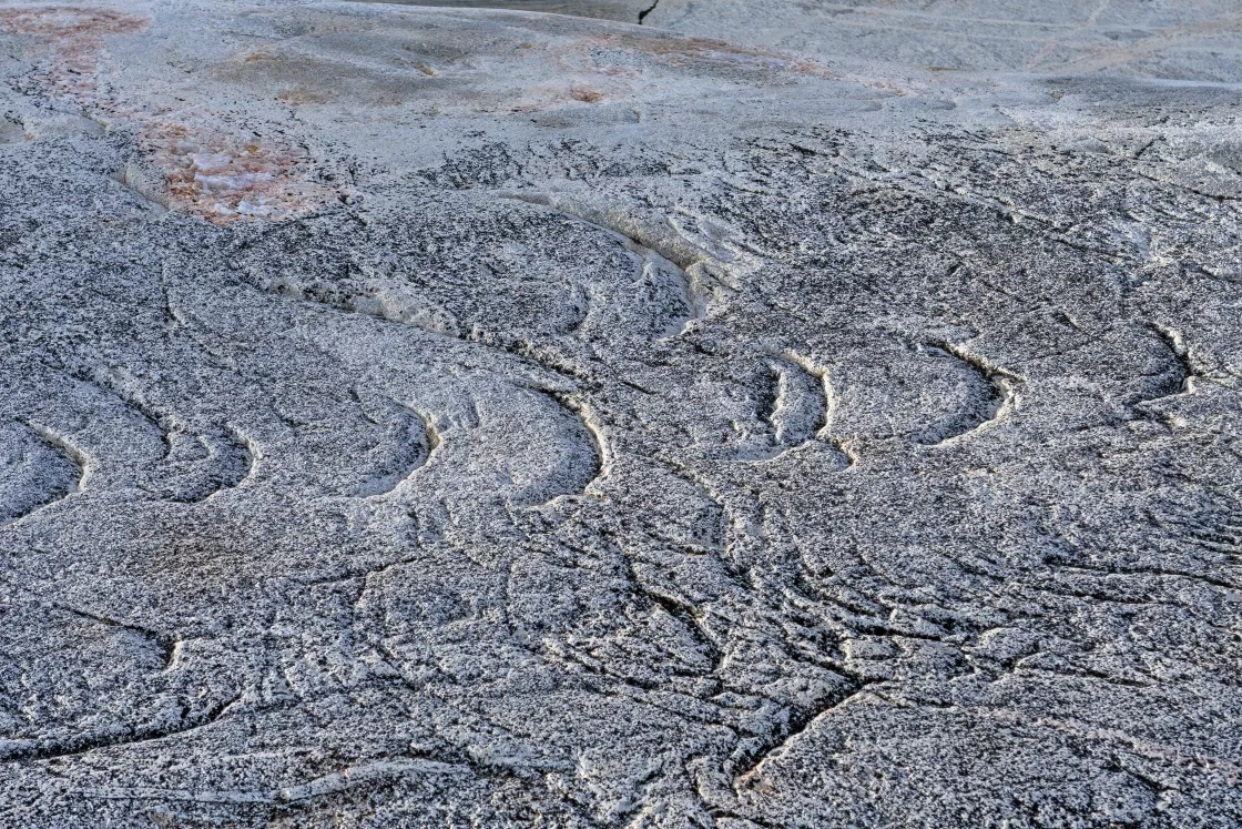 Chatter marks dent a rock