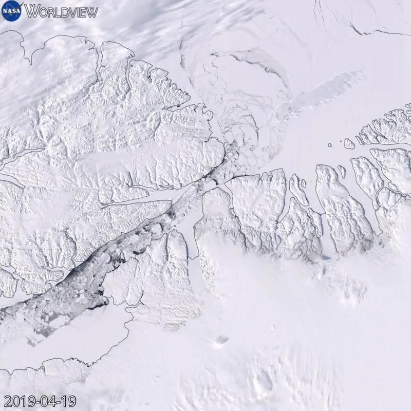  NASA Worldview animated gif that shows sea ice in the Nares Strait from April 19 to May 11.